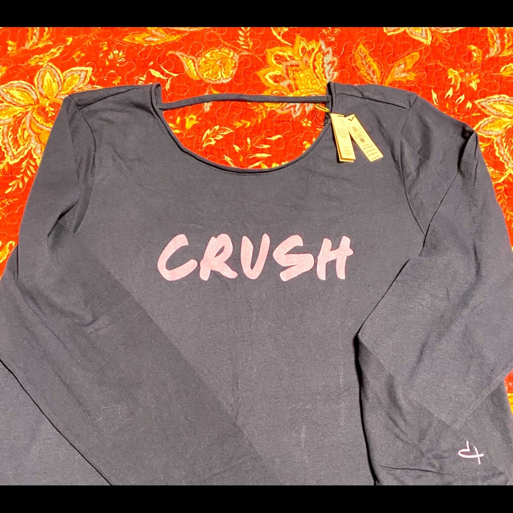 VS sleeping T-shirt